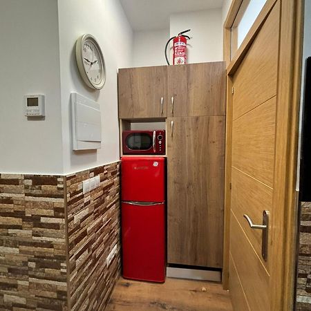 Apartamento Deluxe Barajas Madrid Esterno foto