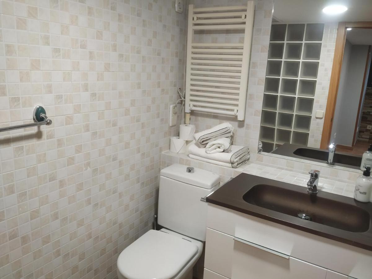 Apartamento Deluxe Barajas Madrid Esterno foto