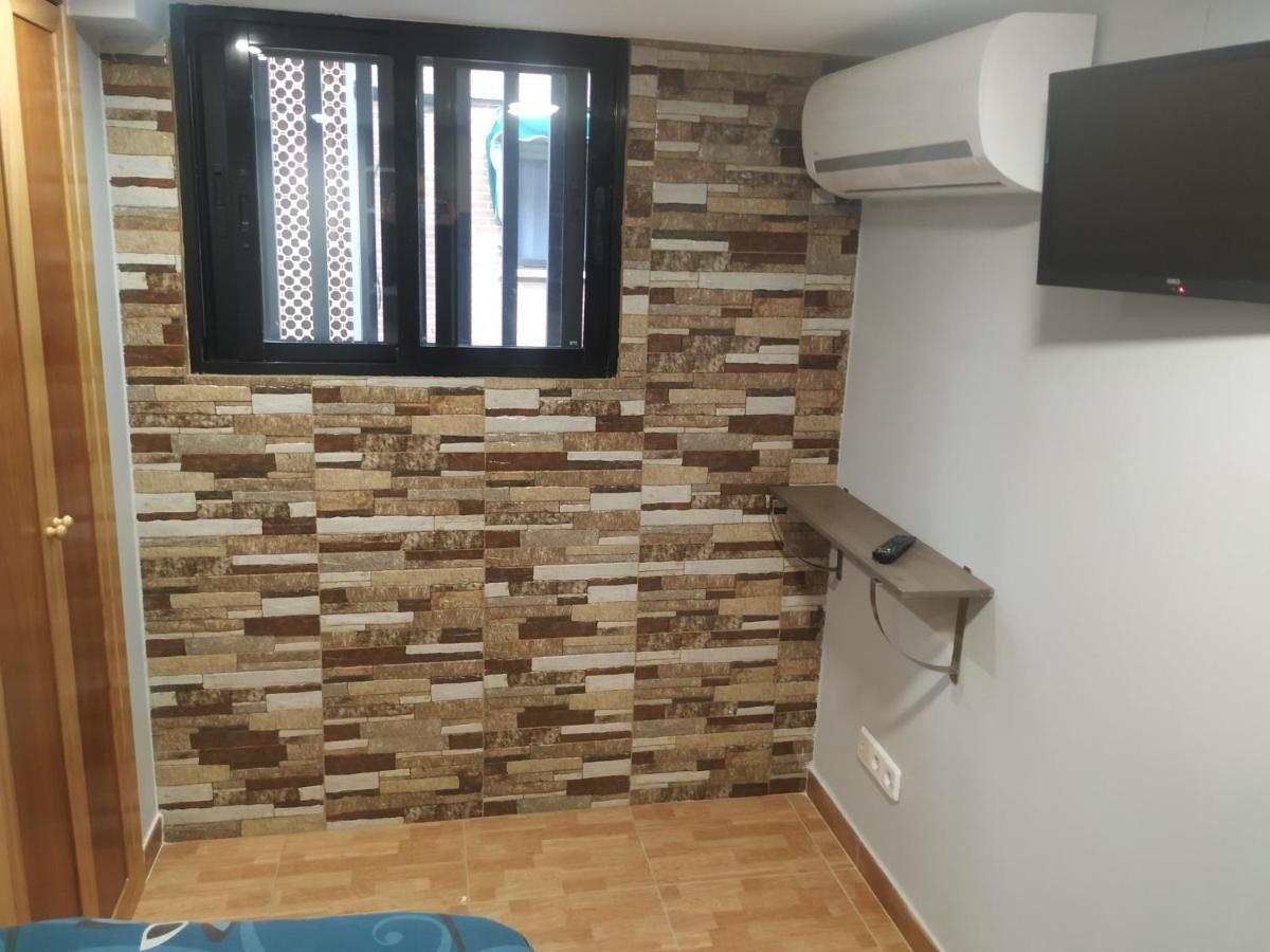 Apartamento Deluxe Barajas Madrid Esterno foto
