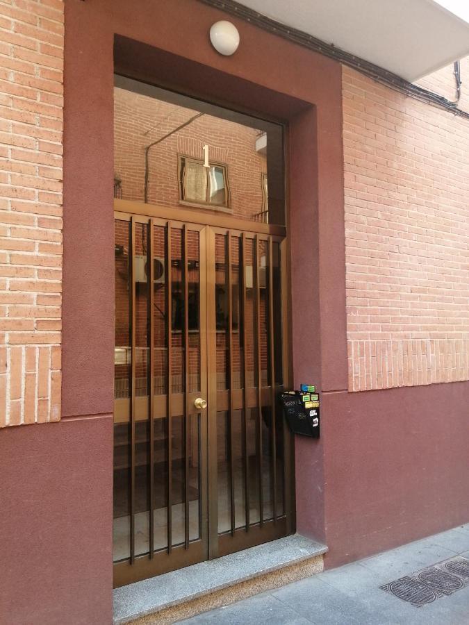 Apartamento Deluxe Barajas Madrid Esterno foto