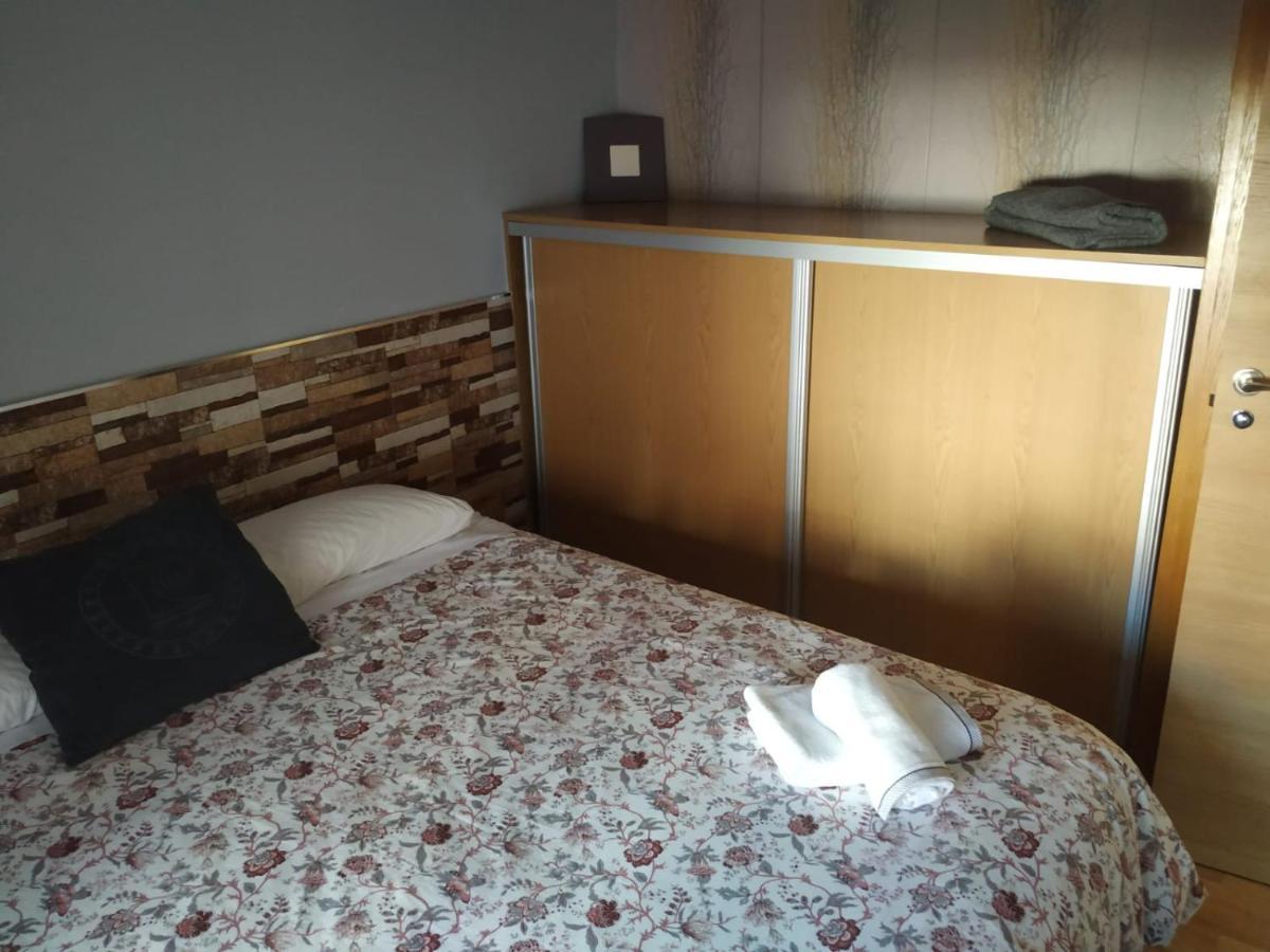 Apartamento Deluxe Barajas Madrid Esterno foto